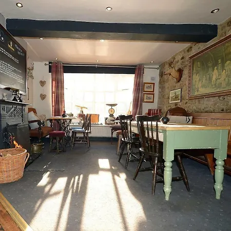 The Bruce Arms Herberg 2*