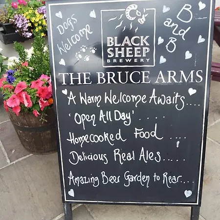 The Bruce Arms Πανδοχείο Masham
